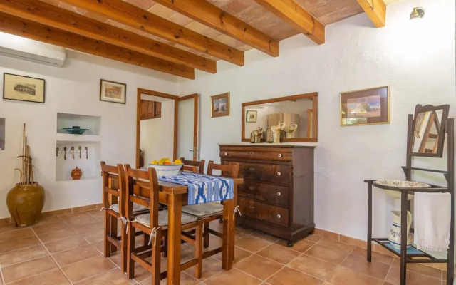 Villa in Pollenca With Private Pool & Garden