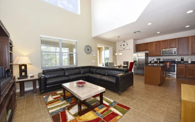 431 Cabello Drive,