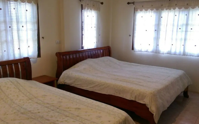Baan Saranya Khaoyai