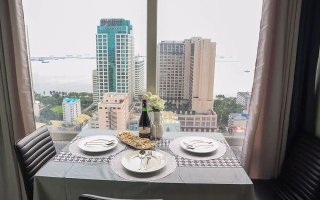Yhen Airbnb Manila