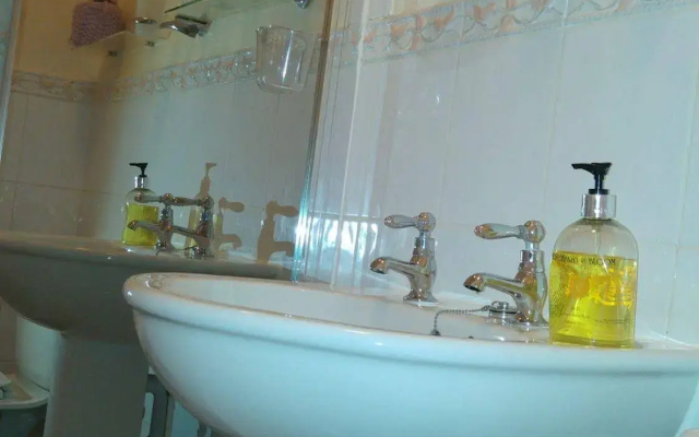Chester Brooklands Bed & Breakfast