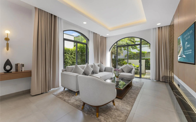 Costamigo Phan Thiet, Bw Premier Collection