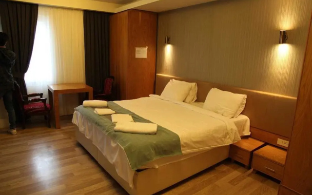 Taksim Central Apart
