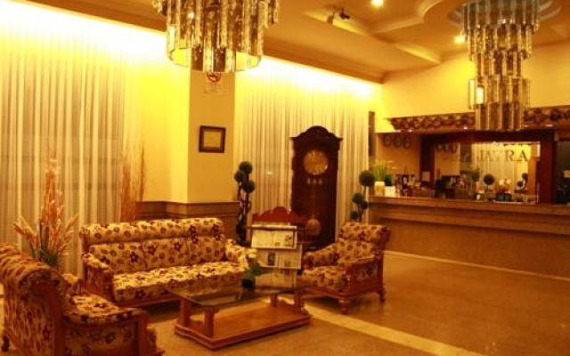 Hotel Agraha
