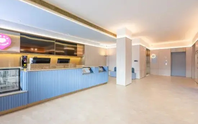 HanTing Hotel (Jincheng Zezhou Road Guomao)