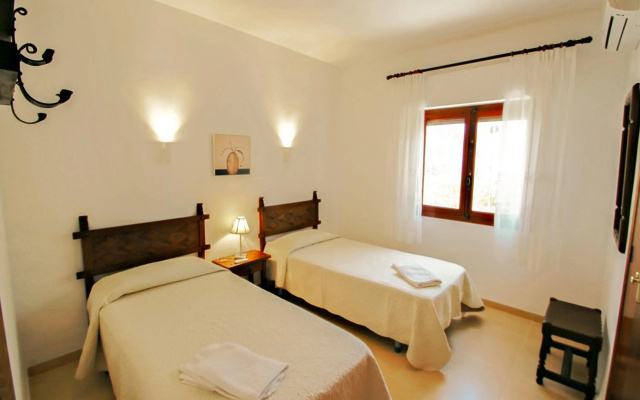 Tere - holiday home with private swimming pool in Calpe