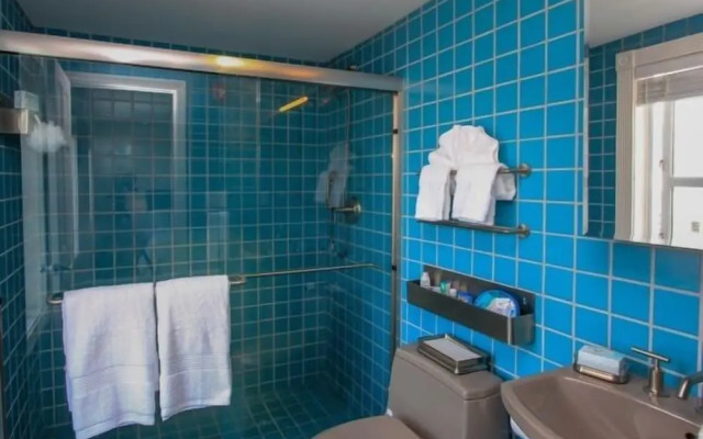 Zey Hotel
