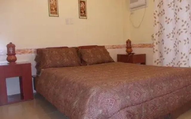 Murmar's Le Pram Hotel