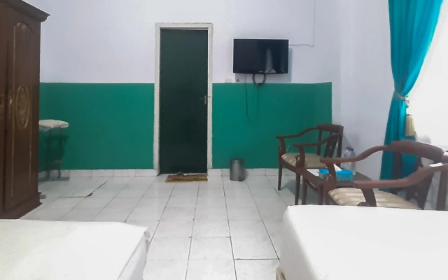 Hotel Niaga Mitra RedDoorz