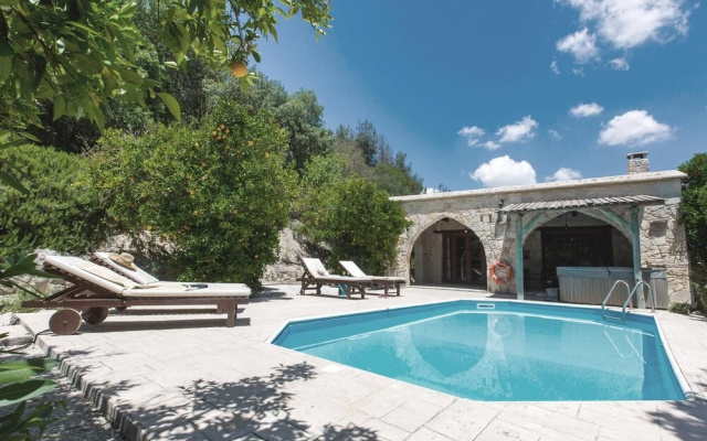 Nice Home in Miliou Paphos With 2 Bedrooms, Outdoor Swimming Pool and Swimming Pool