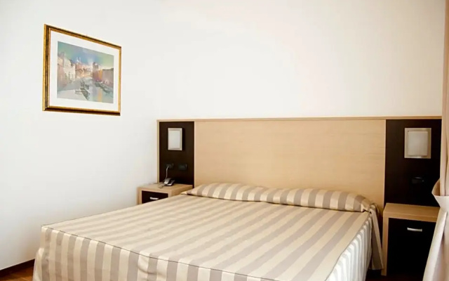 Hotel Leon Bianco