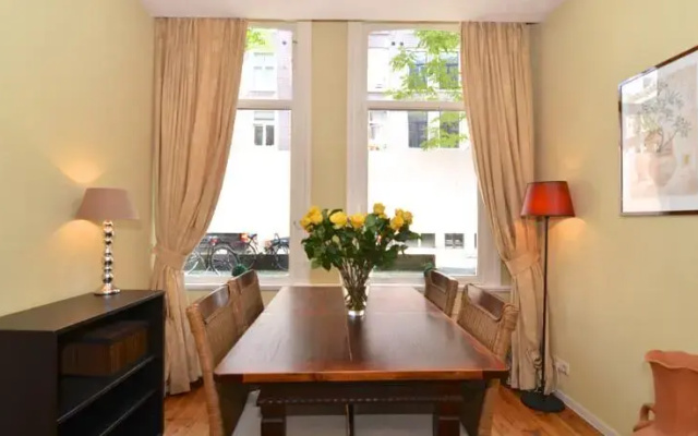 Quartier Latin Apartment
