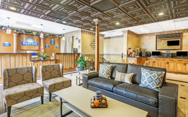 Days Inn by Wyndham Fort Lauderdale-Oakland Park Airport N