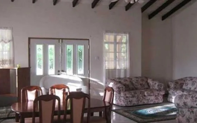 River Side House