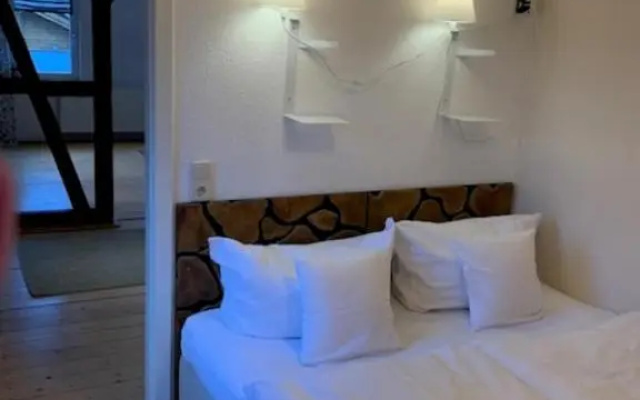 Appartment 5