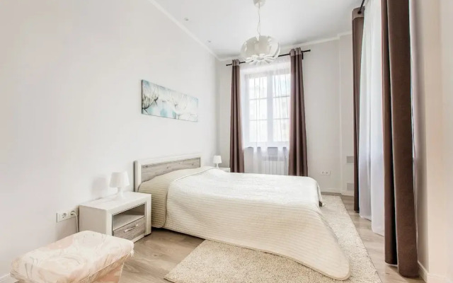 Apartment on Nezavisimosti 43