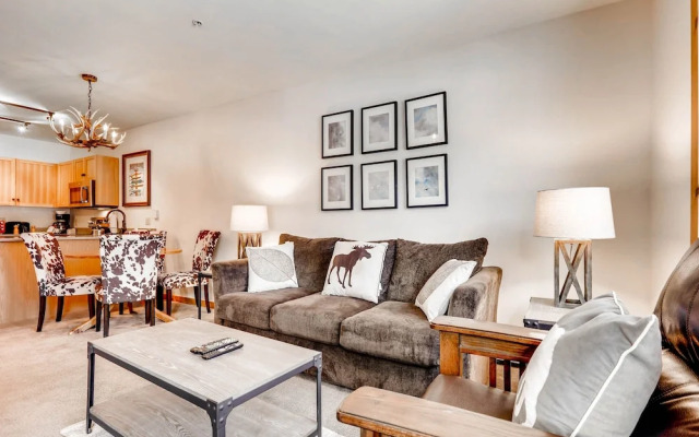 135 Dercum Dr - 1 Br Condo