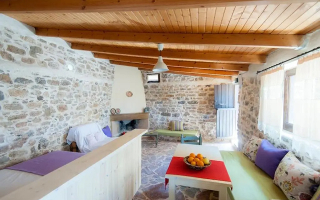 Orgon Farm Village Houses