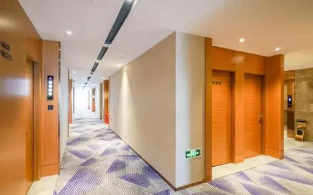 CheerMay Hotel（Quanzhou  West Lake Park West Street Shop）