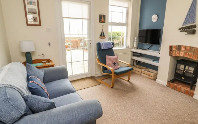9 Harefield Cottages