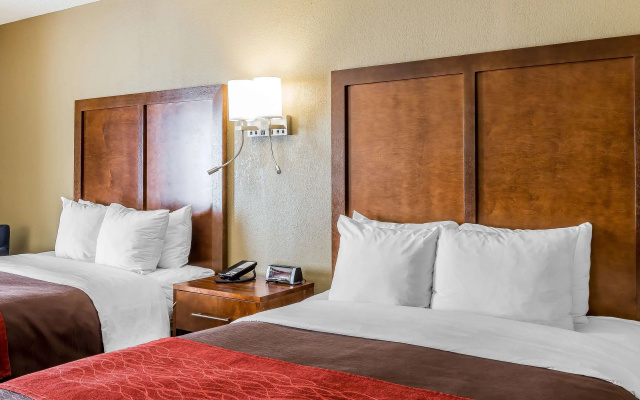 Comfort Inn & Suites Dalton West