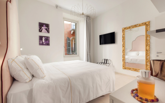 Opera Suites