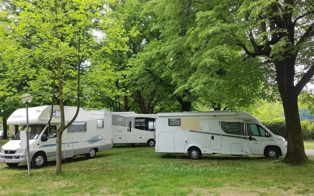 International Camping No Stress