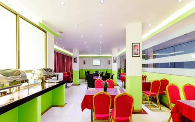 Shang Pin Holiday Inn