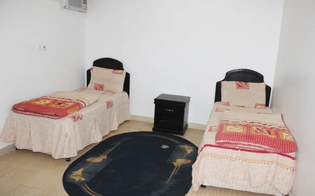 Al Eairy Furnished Apartments Qassim 2