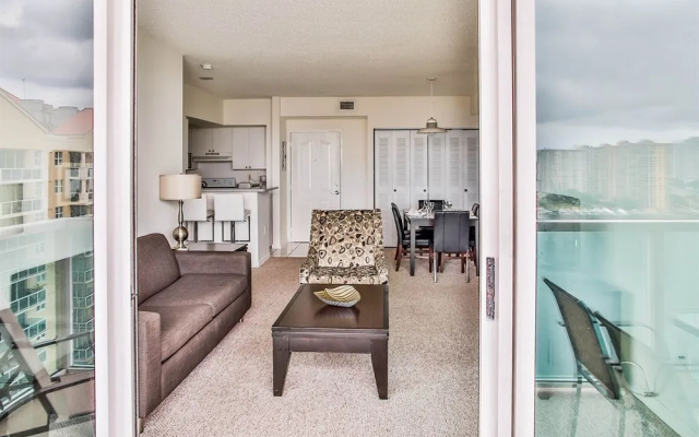 Miami Beach Intracoastal Apartments By Globe Quarters
