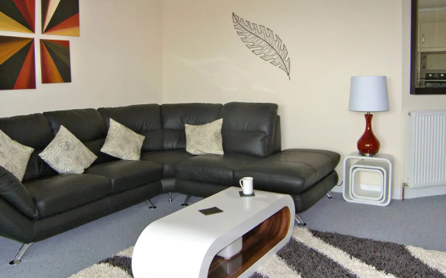 Golf View Apartment