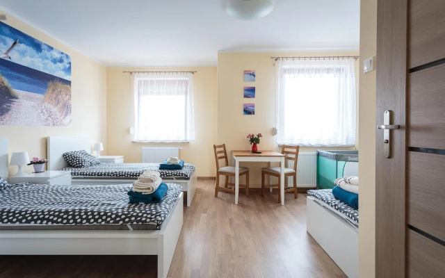 Awesome Home in Mielno With 5 Bedrooms and Wifi