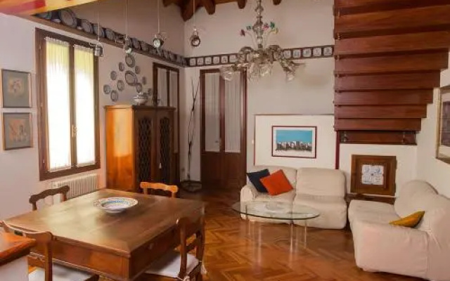 La Casa Di Viale Cairoli