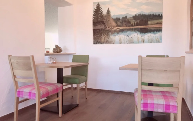 Hotel Am Wiesenhang - Garni
