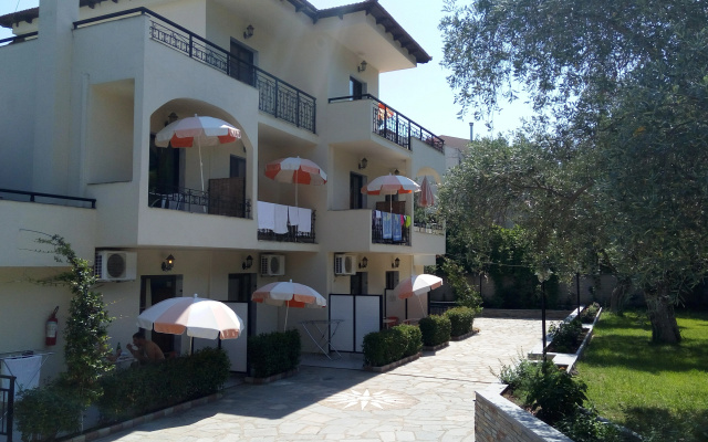 Estrella Delmar Studio