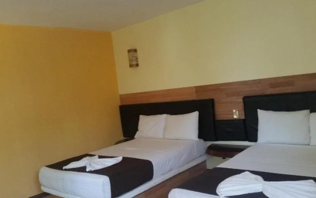 Hotel Cañada Internacional