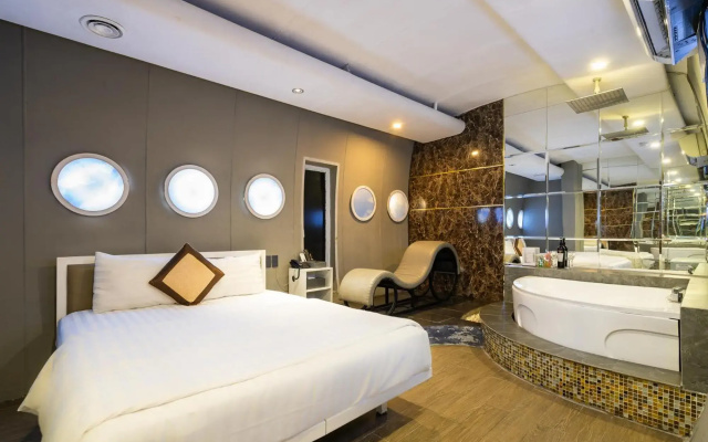 Bonita THT Hotel - Adults Only