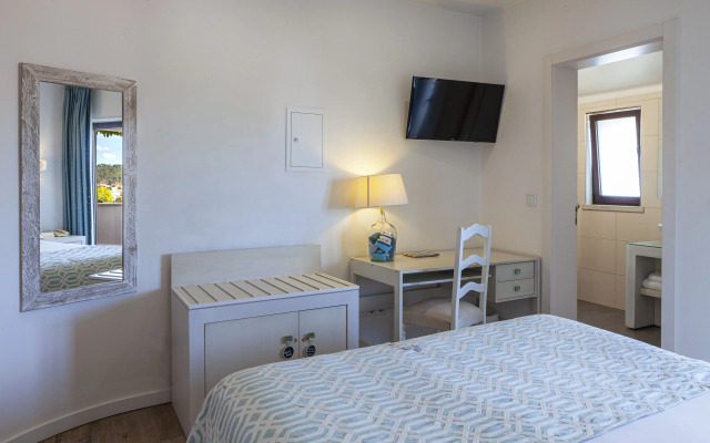 Boutique Hotel Casa do Outeiro - Arts & Crafts