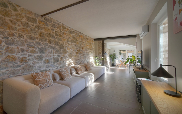 Ref 682660 in Cannes