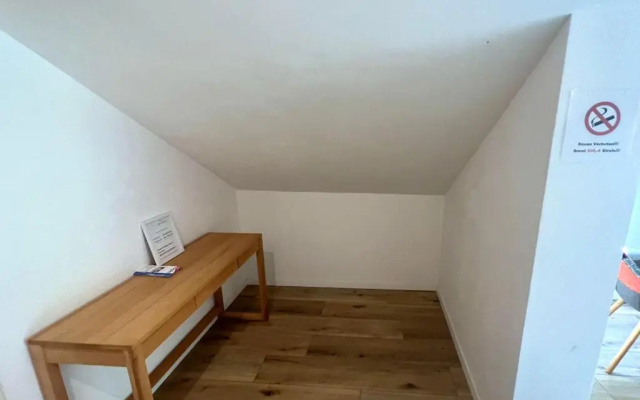 Apartment 22
