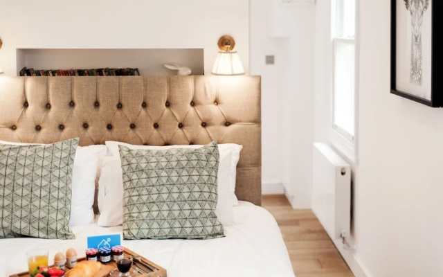 The Lillie Road Residence I - Eh1