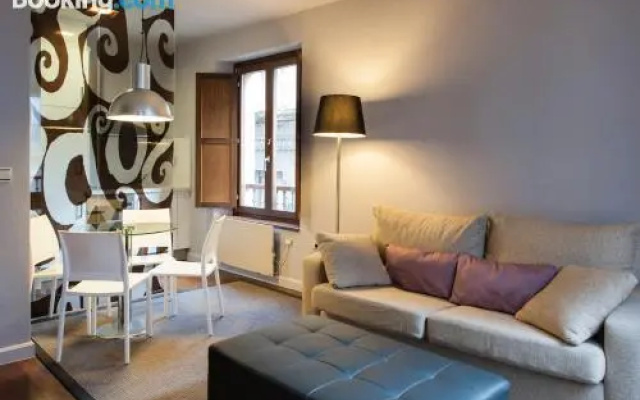 Apartamentos Moros 41