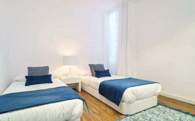 Valencia Luxury - Boutique Center