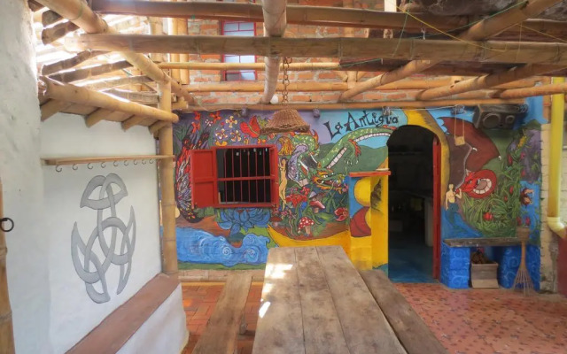 Hotel Restaurante La Antigua