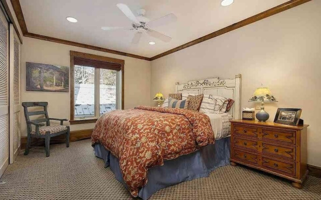 Treetops 4e 3 Bedroom Condo