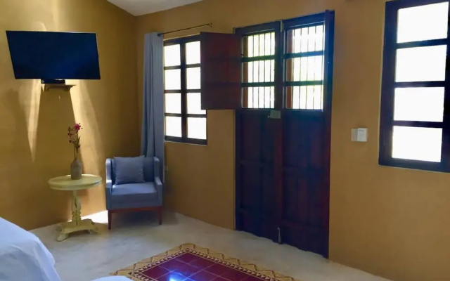 Merida Downtown Casa Colonial Suite