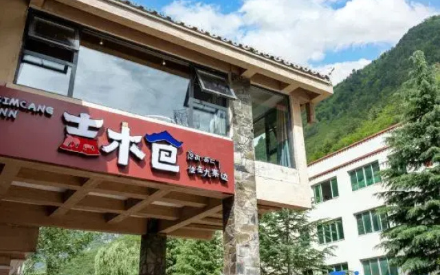 Jiuzhaigou Jimucang Homestay (Goukou)