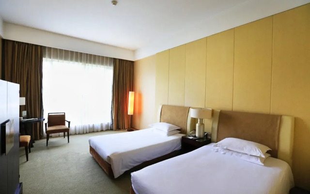 Starway Hotel