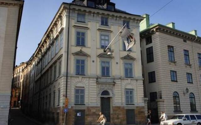 Отель 2kronor Hostel Old Town Швеция, Стокгольм - отзывы, цены и фото номеров - забронировать отель 2kronor Hostel Old Town онлайн вид на фасад