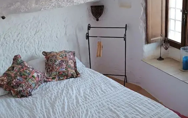 Serenity in Freila - Spacious 5 Bedroom House